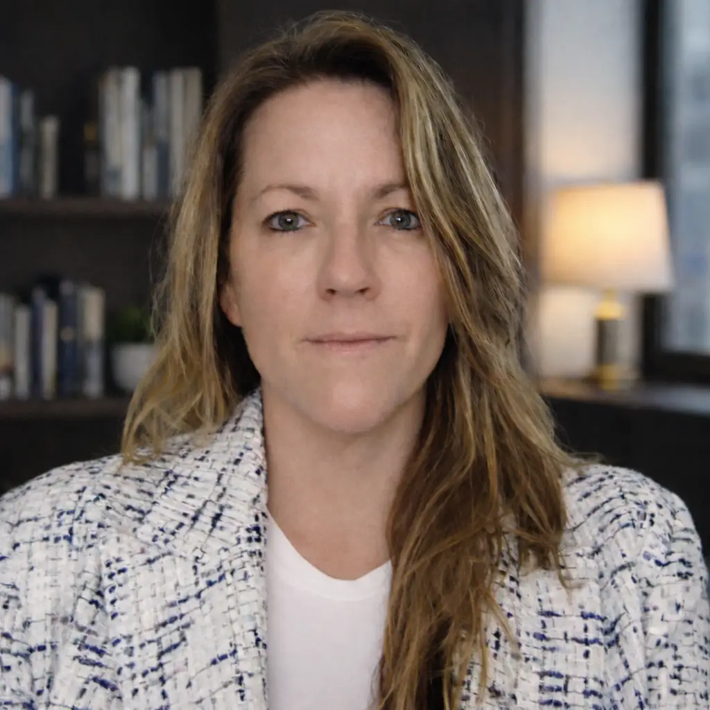 Professional headshot of Veronik'A Path, transformational coach and master in meditation